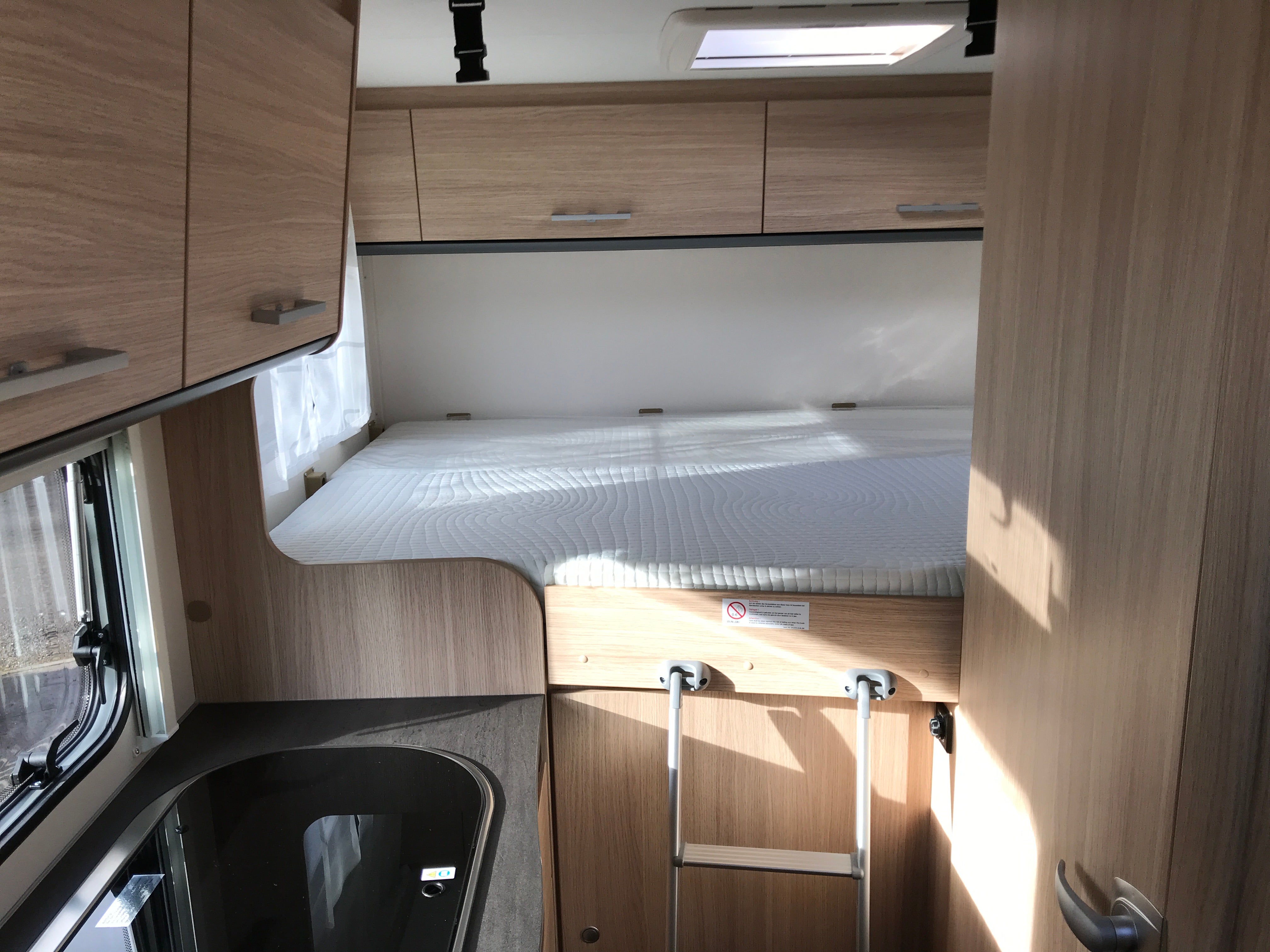 Wohnmobil Sunlight V 60 Preisknaller!!! Länge 5,99m, Breite nur 2,14m – 3