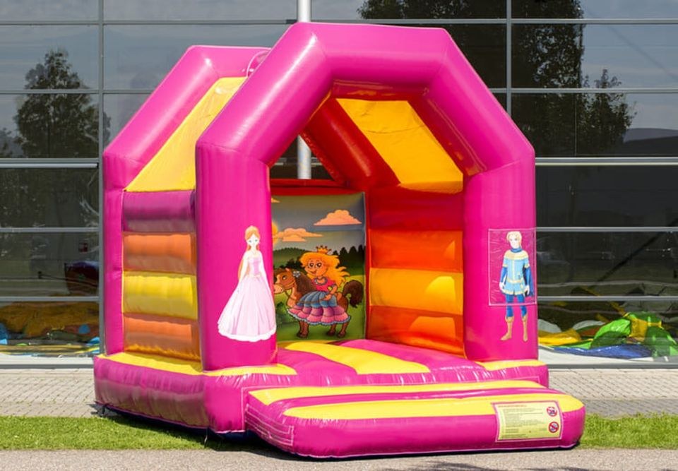 Hüpfburg Prinzessin 4,3 x 3,2m mieten bei Real Event Music – 4