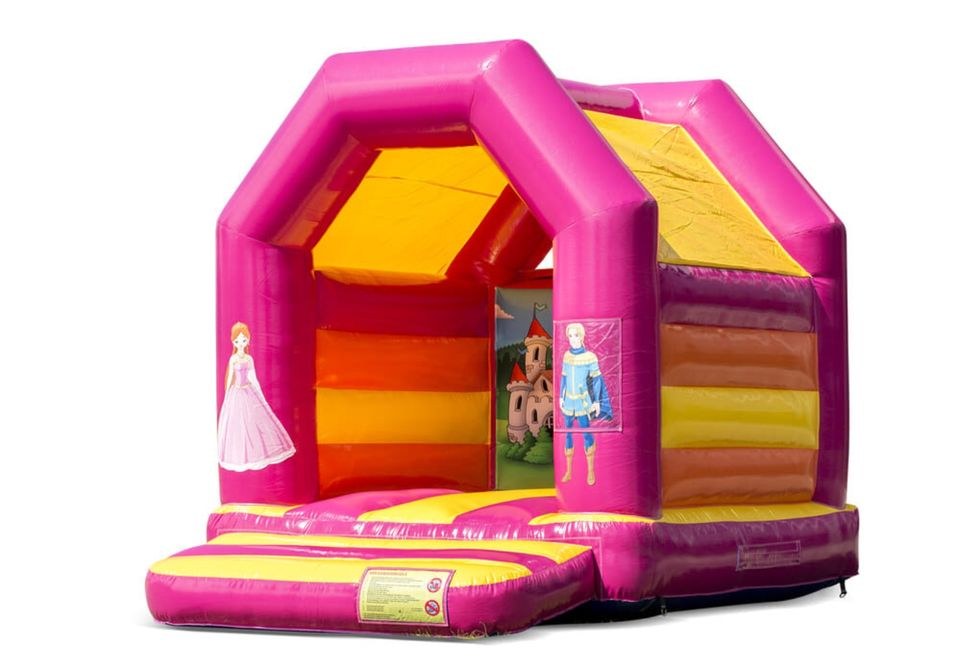 Hüpfburg Prinzessin 4,3 x 3,2m mieten bei Real Event Music