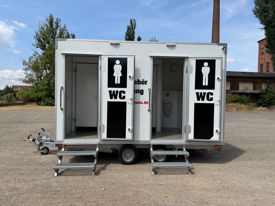 Toilettenwagen WC Wagen Toilettenanhänger mieten bei Real Event Music