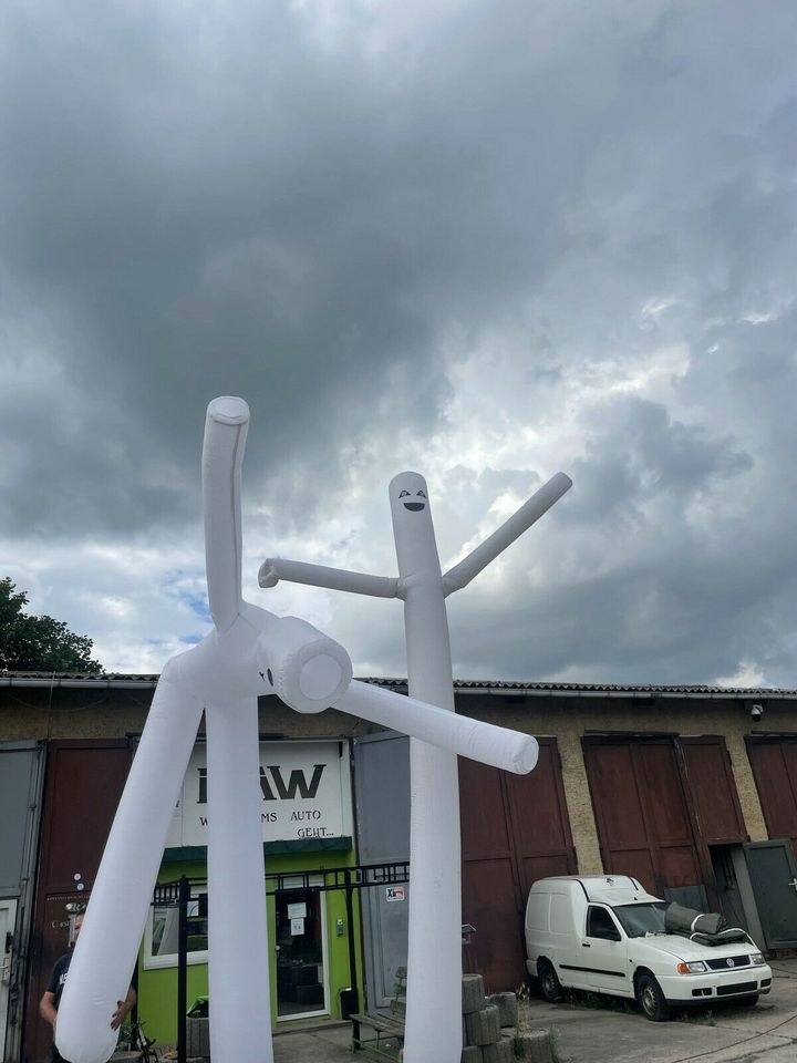 Skydancer mieten bei RAW Kluge – von weitem sichtbar – 3
