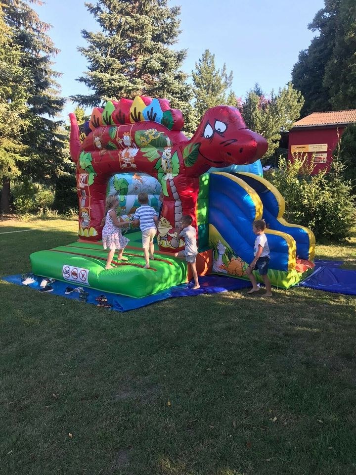 Hüpfburg mieten bei RAW Kluge – Hüpfspaß für jede Feier – 3
