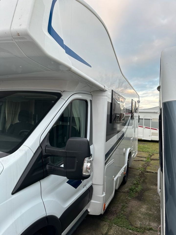 Wohnmobil auch m Hund Klima Markise mieten bei Wohnmobile Pirna – 2