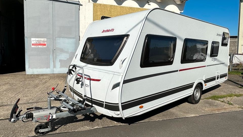 Wohnwagen 6 Betten Mover Markise mieten bei Wohnmobile Pirna