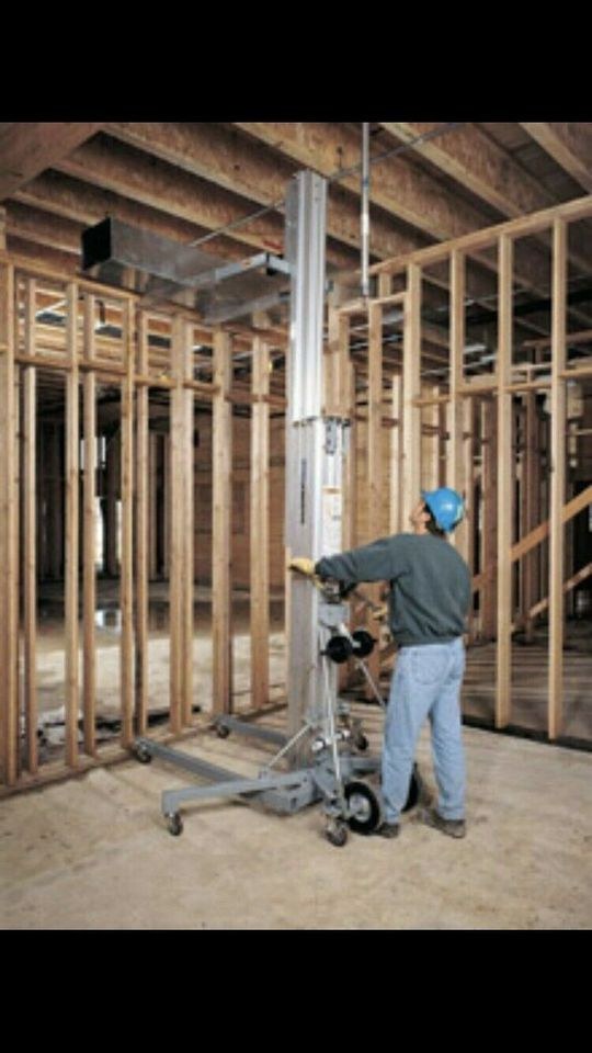 Materiallift Lastenlift Möbellift mieten in Waltrop bei Jens Hundrup