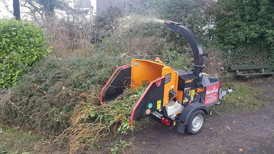 Holzhäcksler Häcksler Schredder mieten in Waltrop bei Jens Hundrup – 3