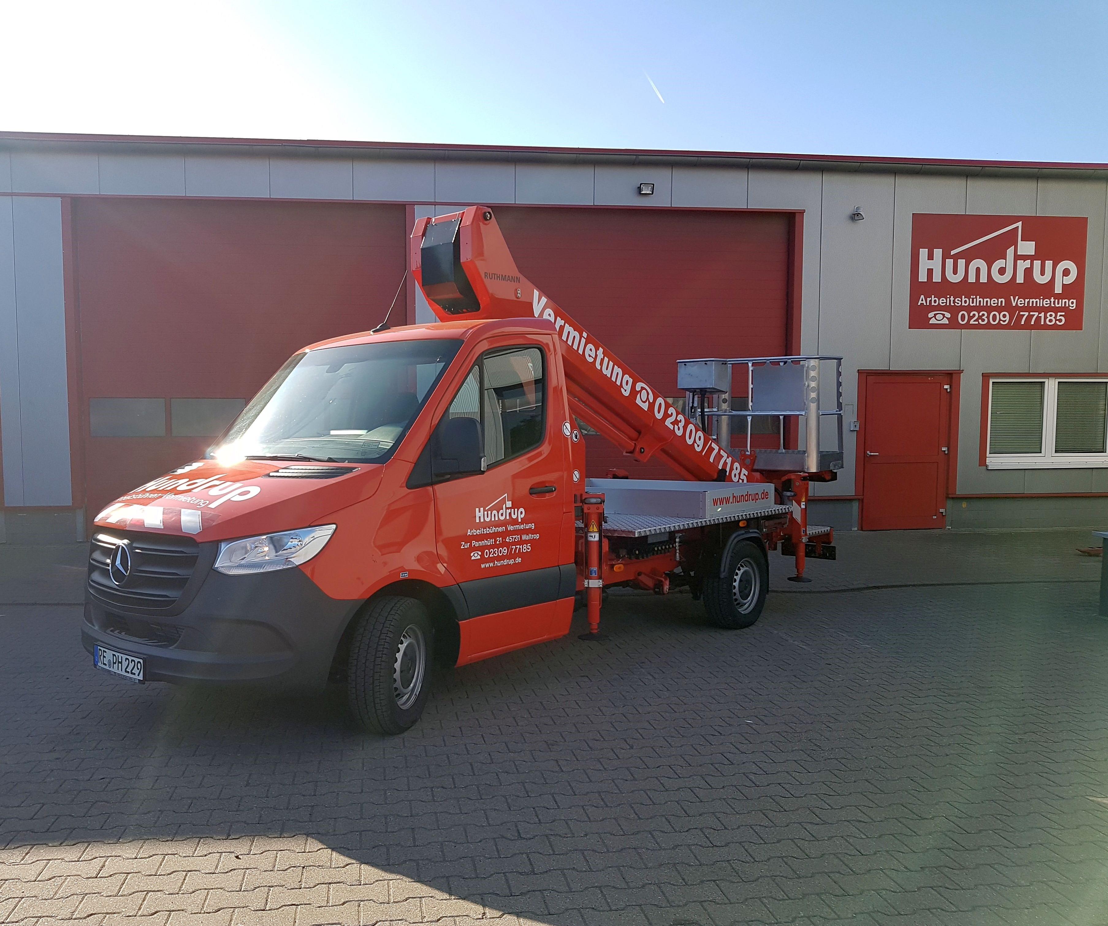 LKW-Arbeitsbühne TB 220 auf 3,5t-Basis mit Autoführerschein fahrbar