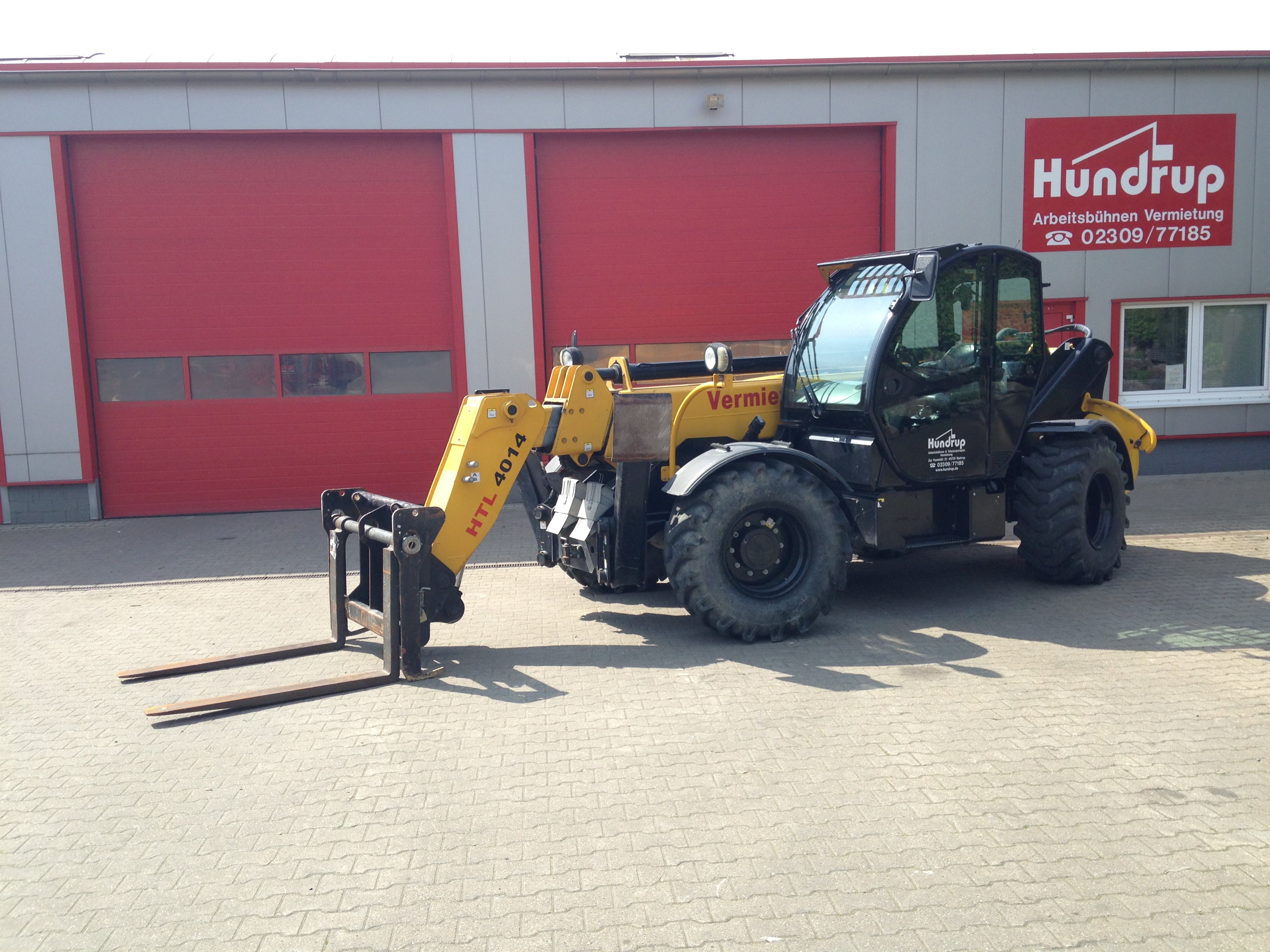 Teleskopstapler HTL 4014 mieten