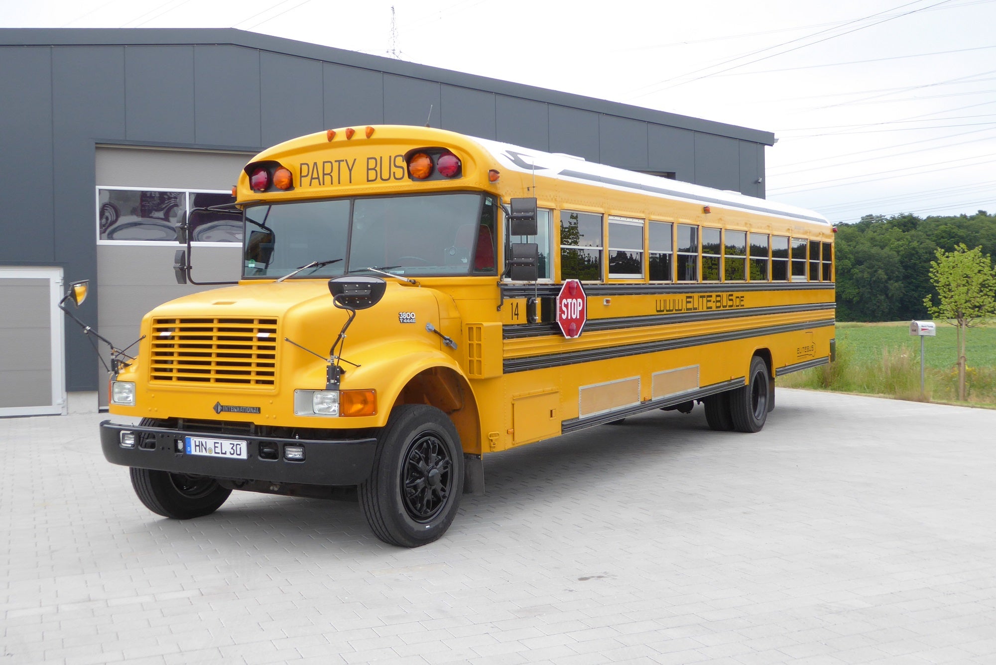 Partybus - US-Schoolbus +TOP Ausstattung+Professioneller Service. -EliteBus- – 4