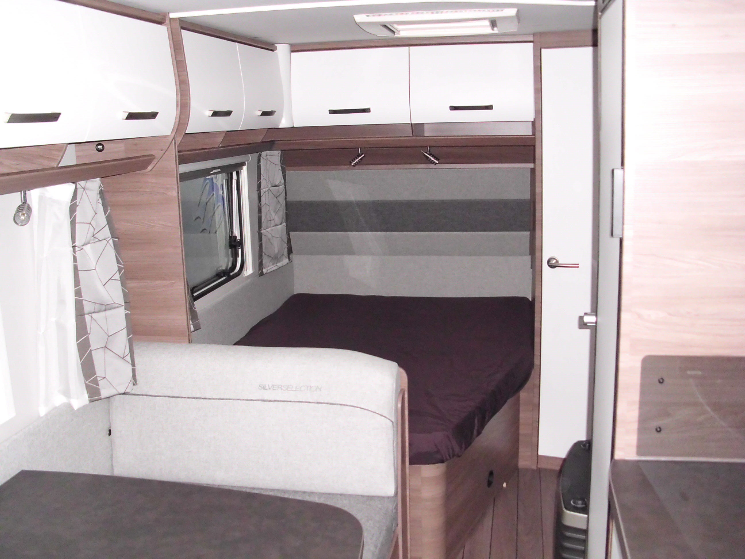 Wohnwagen Knaus Sport 540 FDK, Familienwohnwagen, Vorzelt auf Wunsch, Etagenbetten – 2