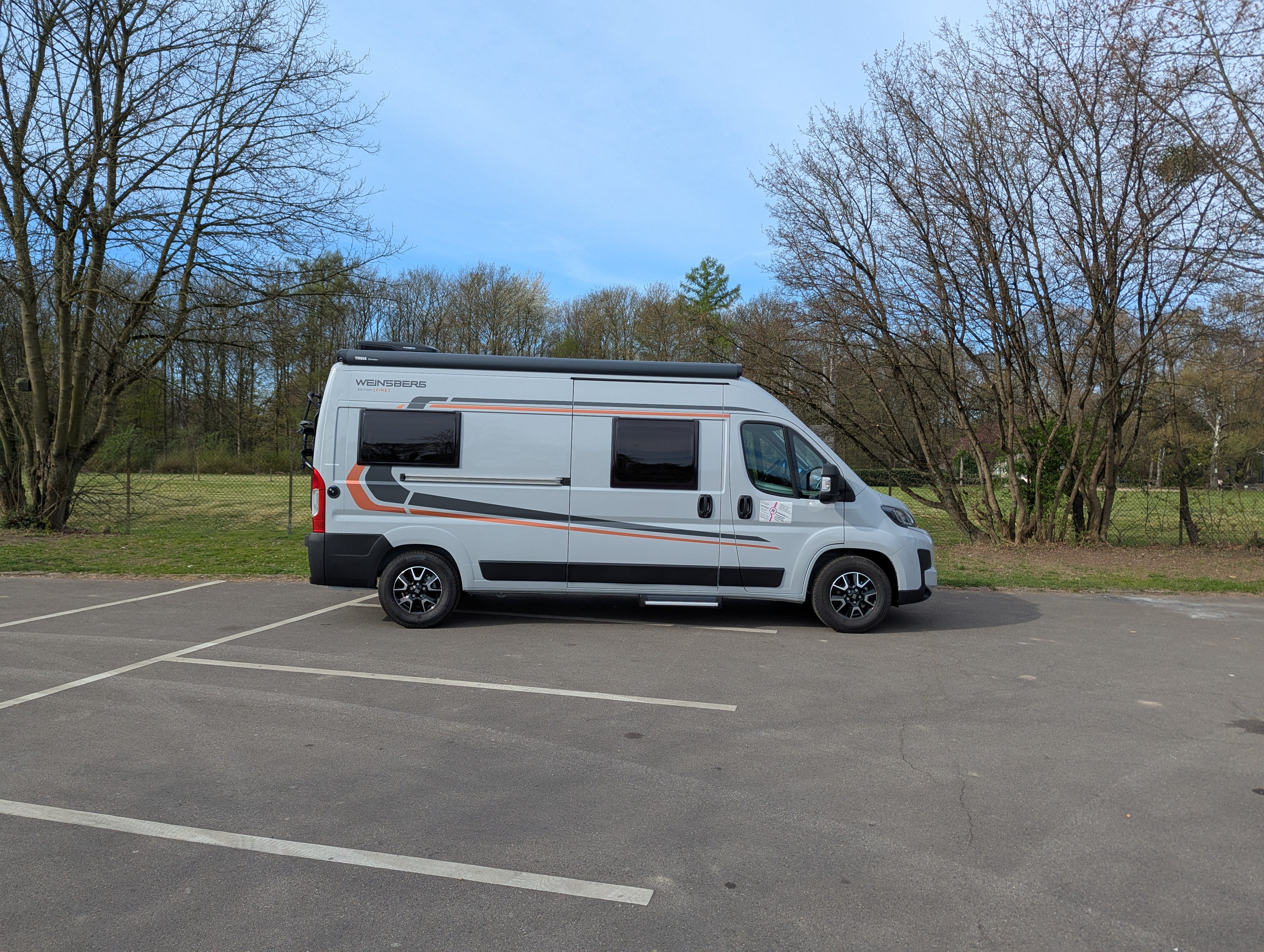 Wohnmobil Kastenwagen, Weinsberg Carabus 600 MQ, AHK + Dachreling auf Wunsch – 2