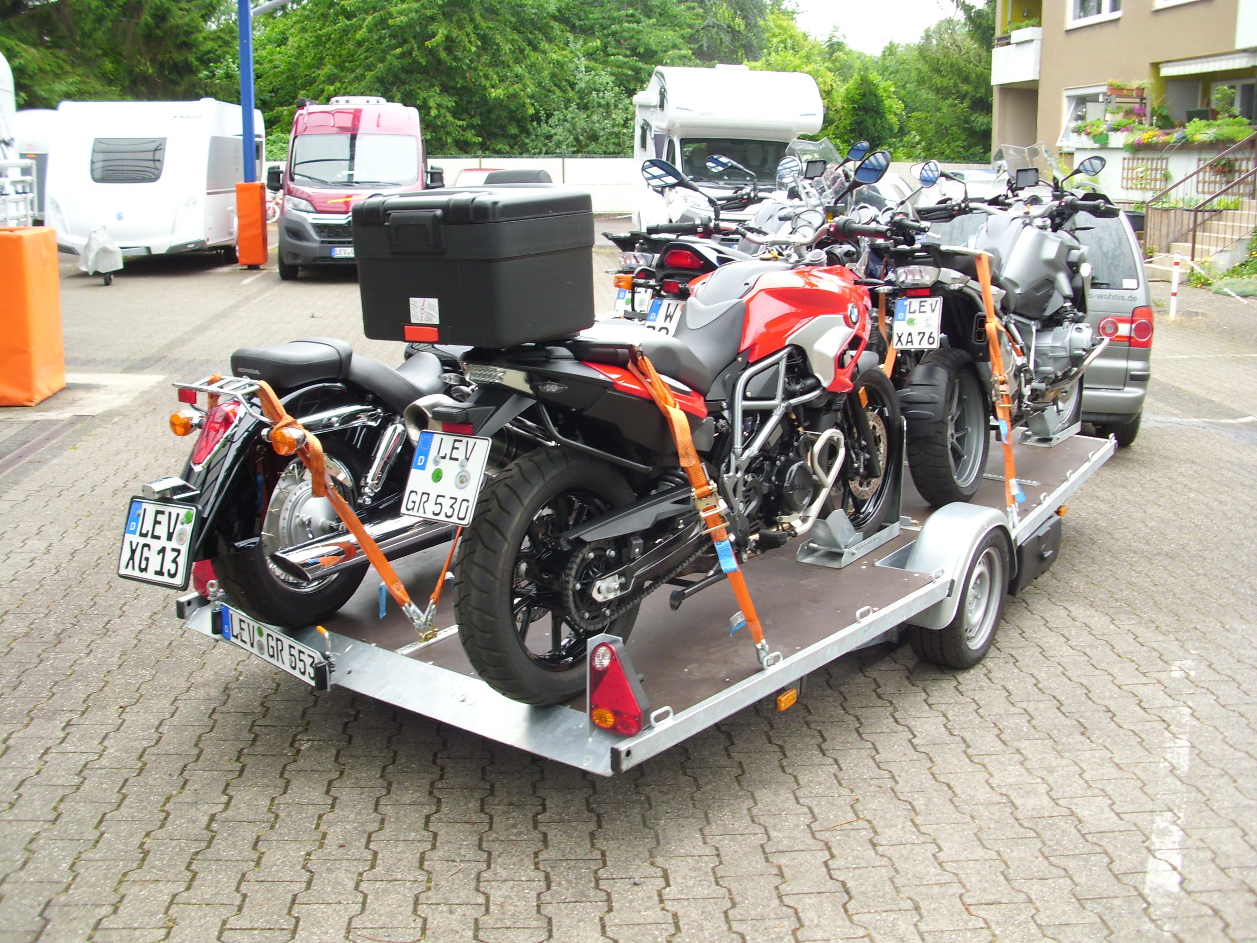 Motorrad Transportanhänger für bis zu 5 Maschinen – 4