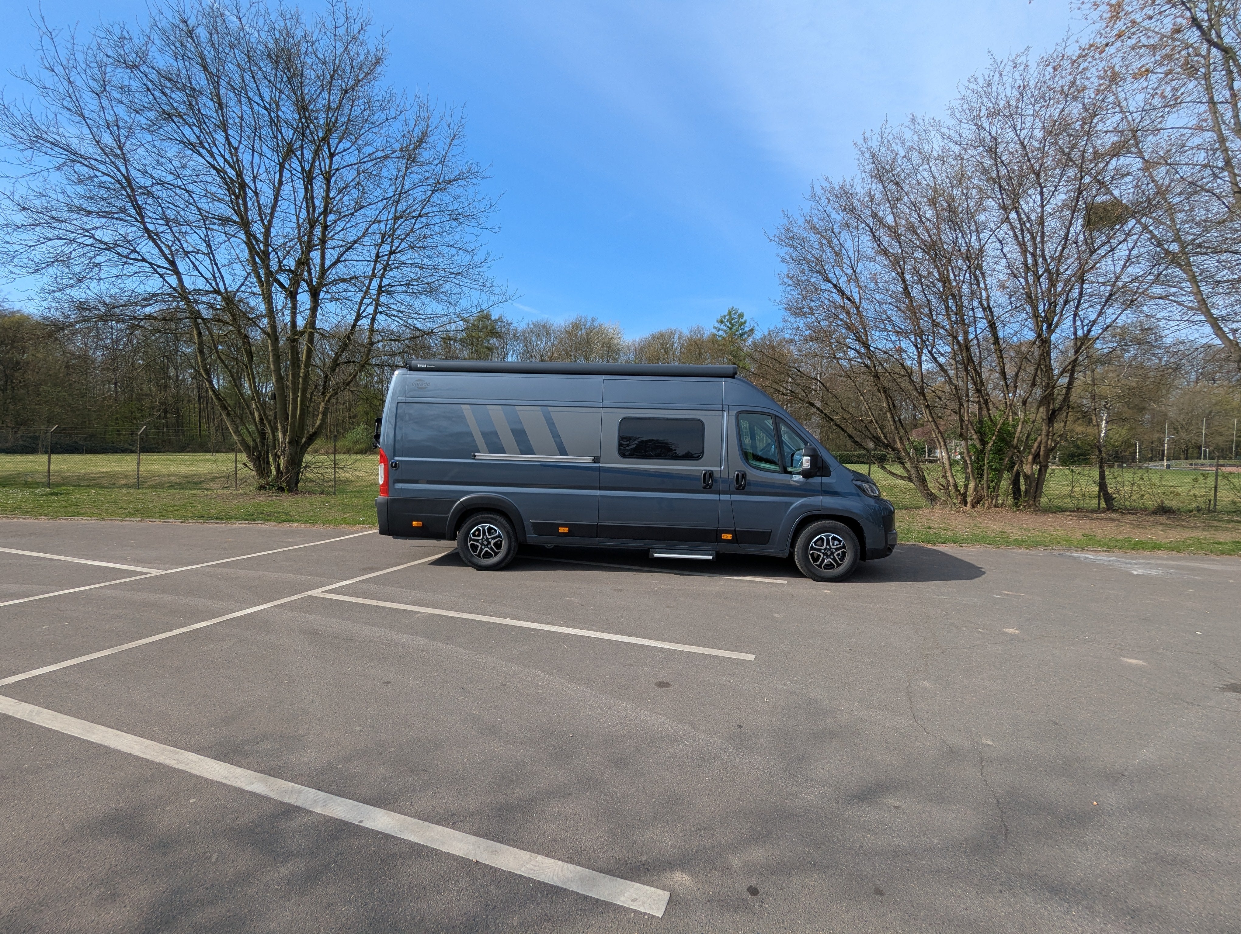 Carado CV 640, Automatik, geräumiger Kastenwagen für 2-3 Personen – 3