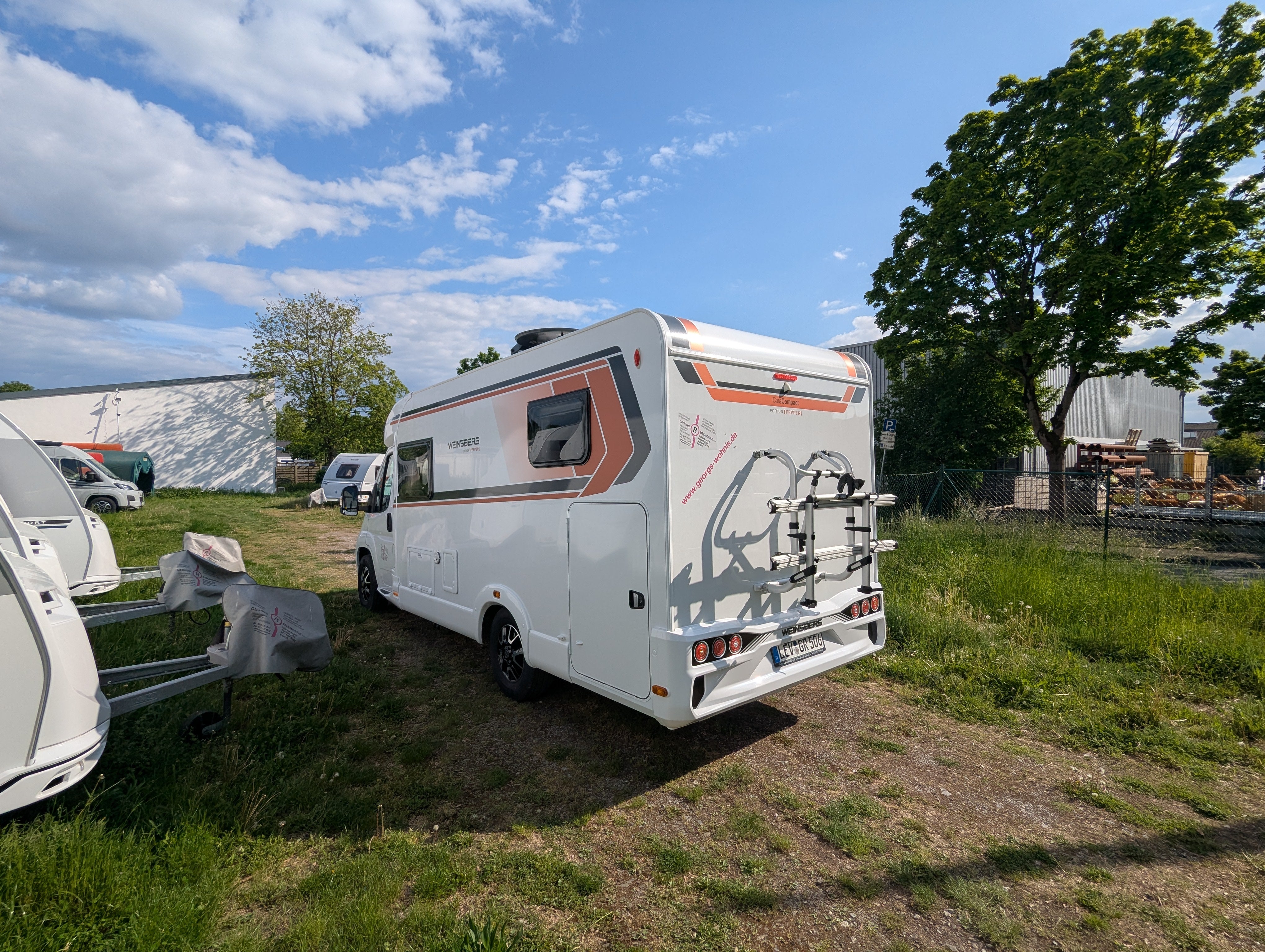 Weinsberg CaraCompact 600 MEG, E-Bike Träger, Längsbetten, TV – 4