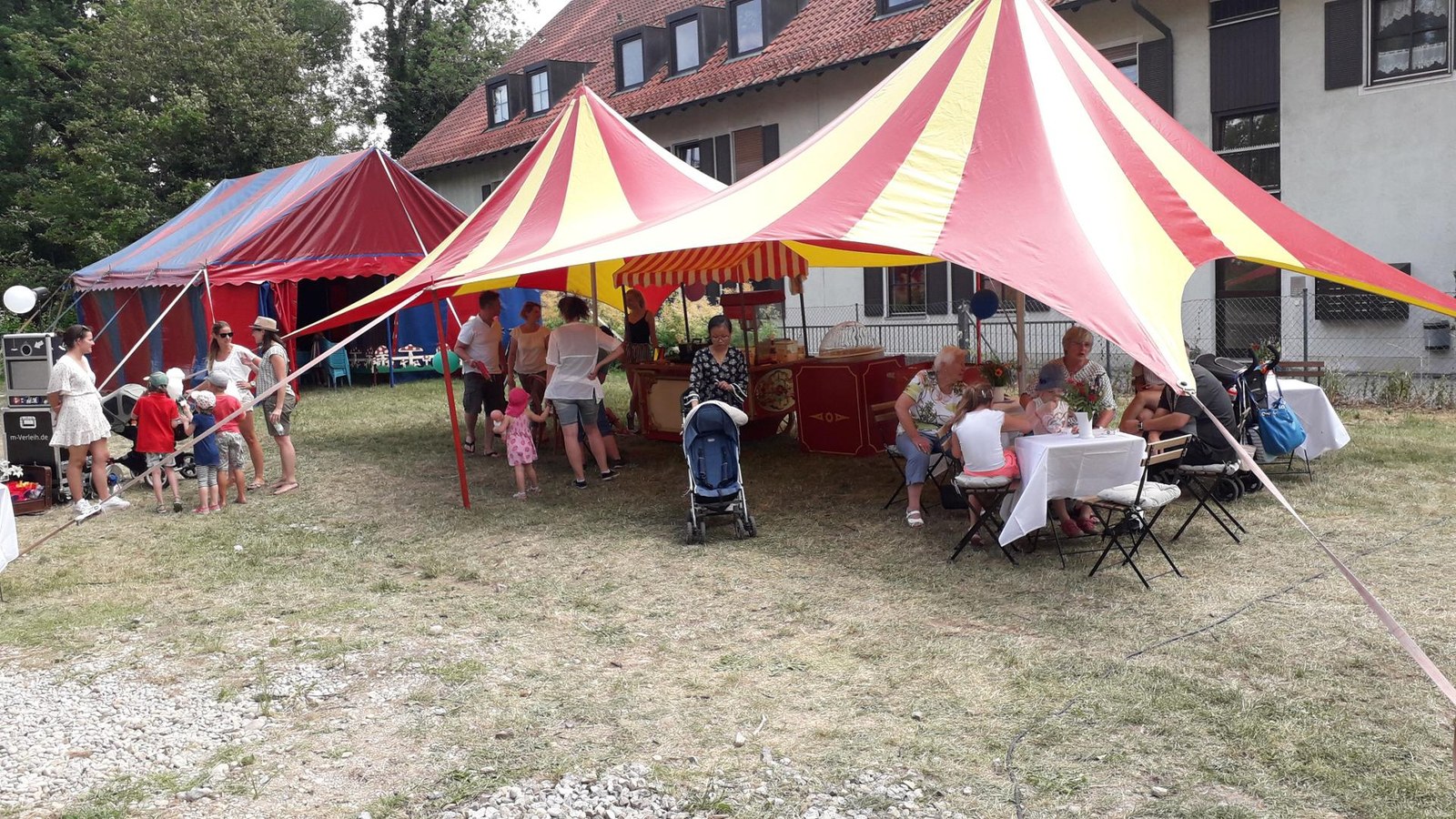 Zirkuszelt Circuszelt Zelt Hochzeit Event Festzelt Partyzelt Party Fei mieten in München – 3