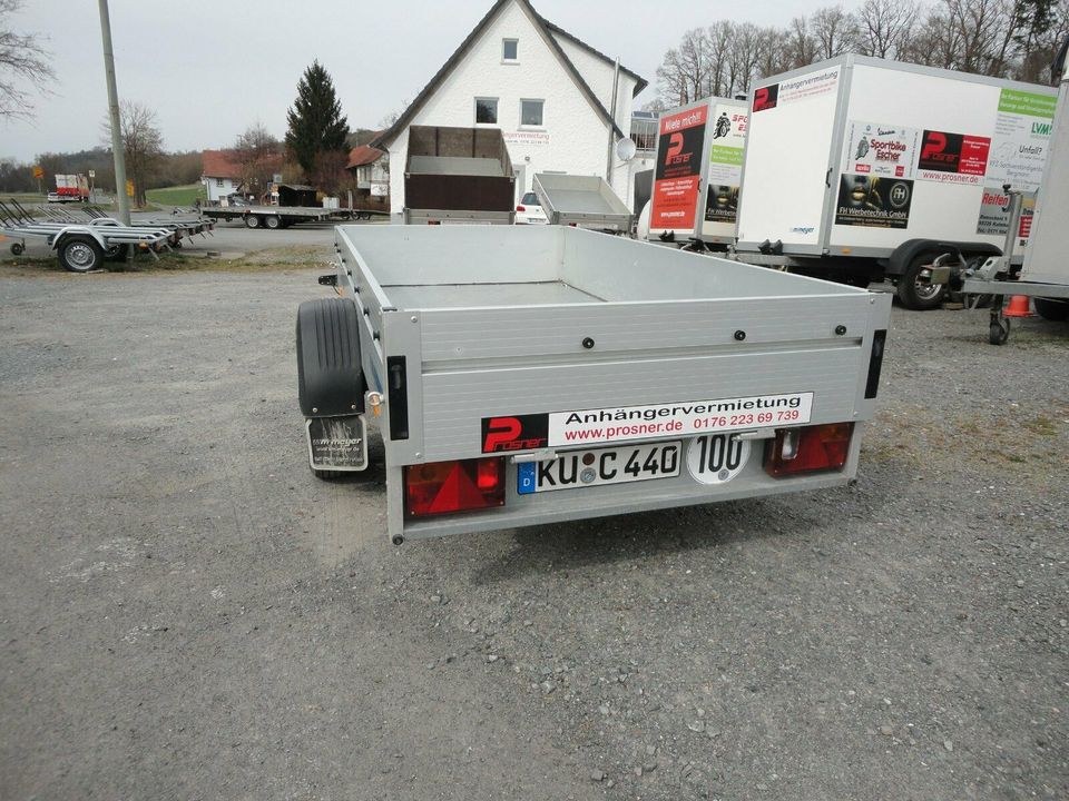750 KG Anhänger Tieflader Stahlboden mieten in Neudrossenfeld – 2
