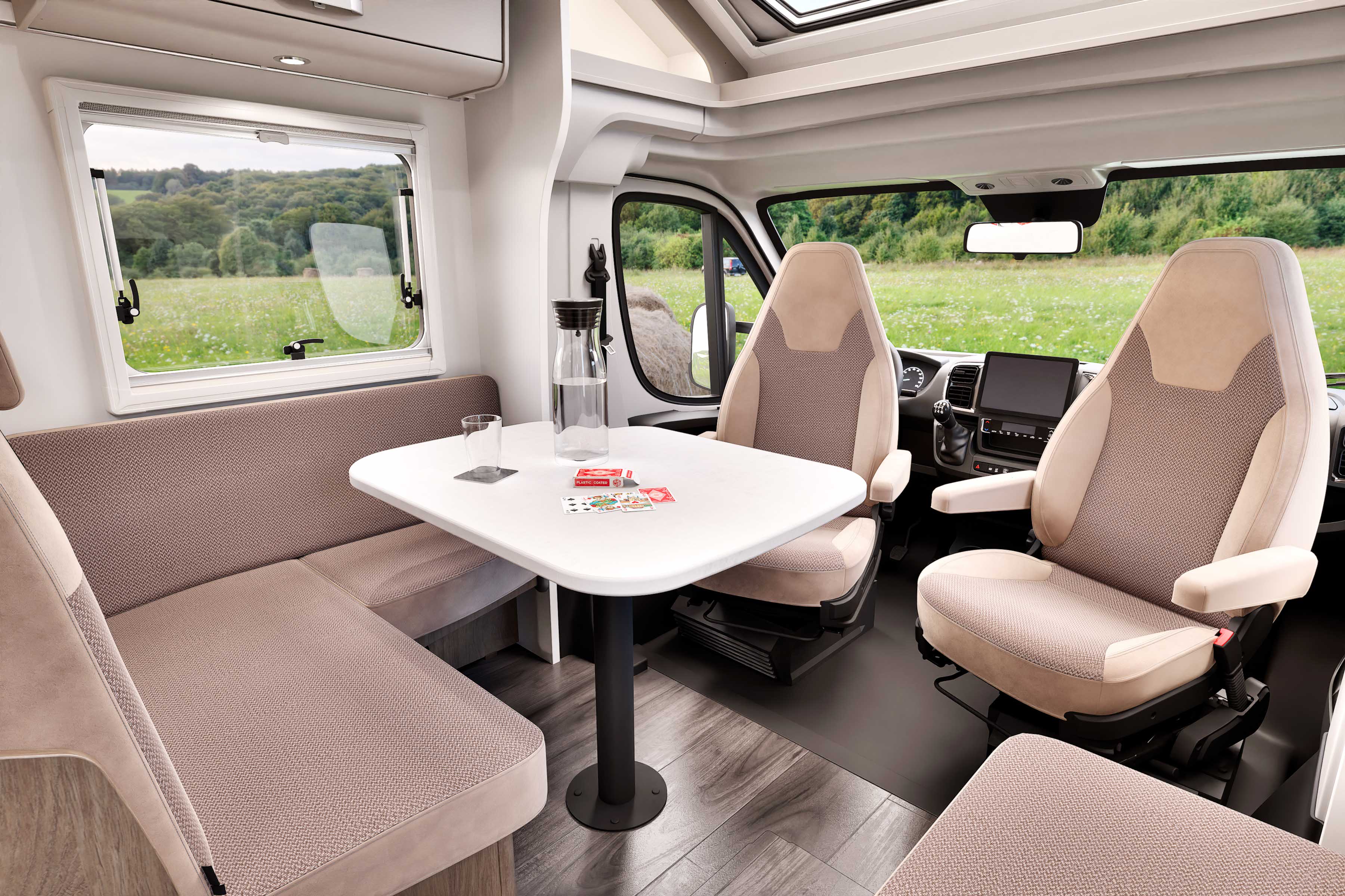 Wohnmobil Carado T447 mit Einzellbetten und Hubbett – 3