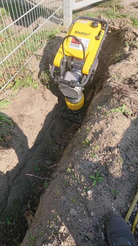Stampfer Hopser Vibrationsstampfer 70 kg mieten in Hennigsdorf – 3