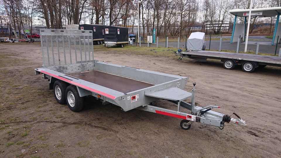 Baggeranhänger Baumaschinenanhänger Anhänger mieten in Hennigsdorf – 4
