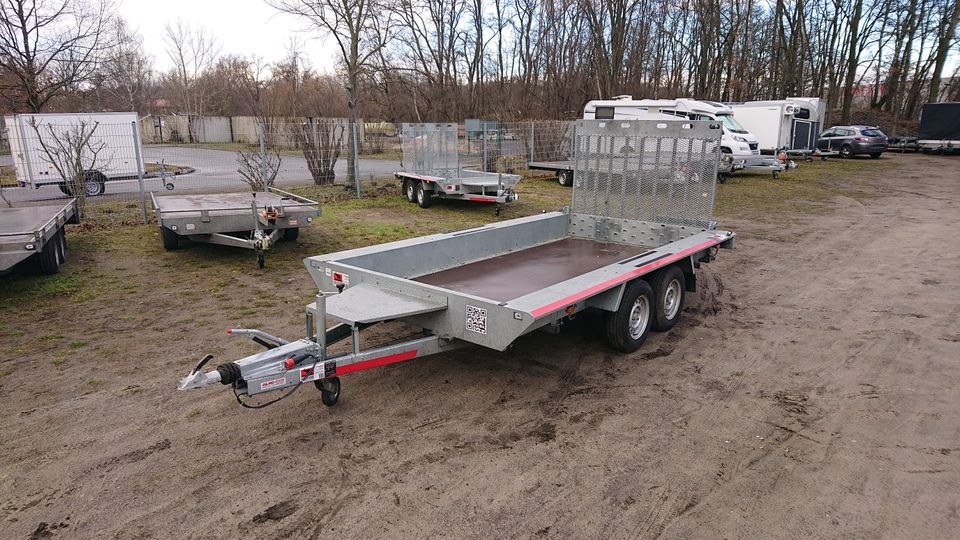 Baggeranhänger Baumaschinenanhänger Anhänger mieten in Hennigsdorf – 3
