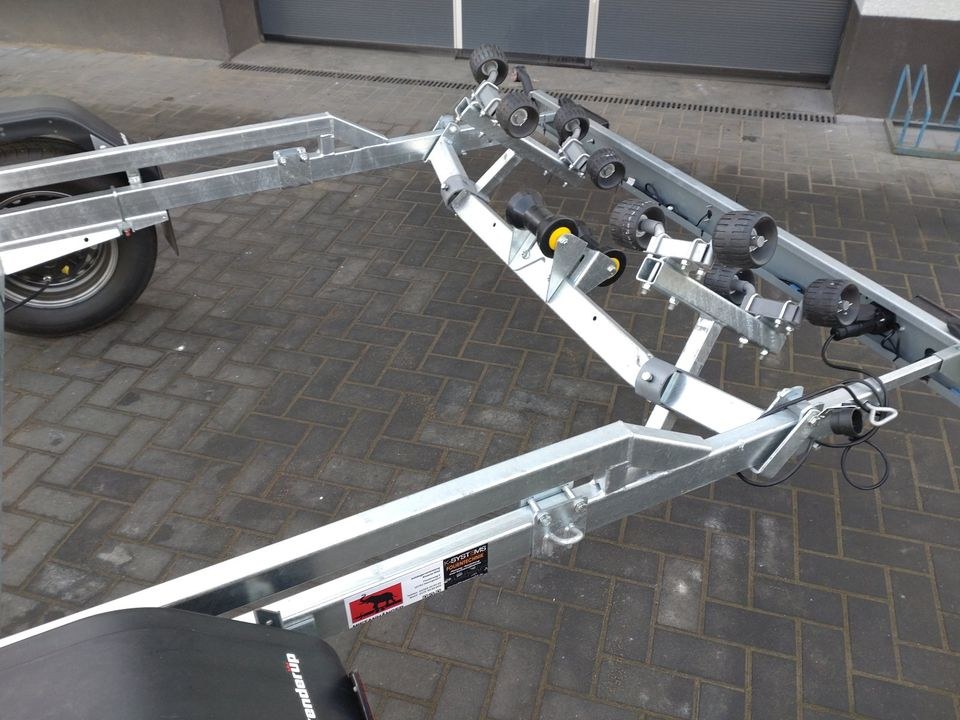 Bootstrailer 2,5 t GG Bootanhänger Anhänger mieten in Hennigsdorf – 4