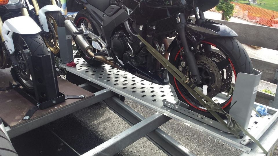 MOTORRADANHÄNGER MOTORRADTRAILER 5 MOTORRÄDER mieten in Hennigsdorf – 4