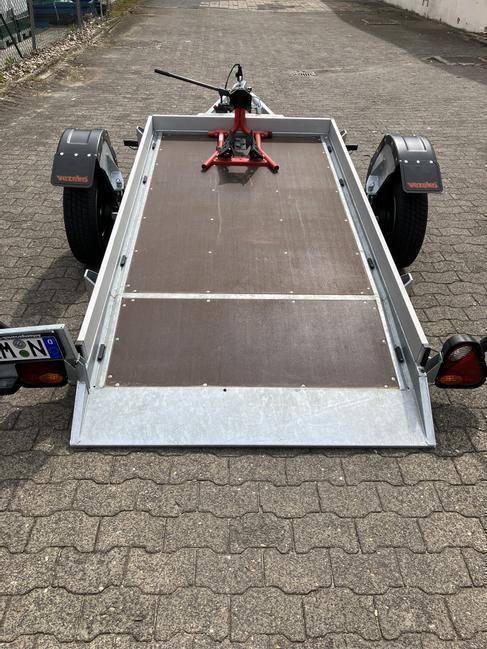 Anhänger Motorrad absenkbar mit vielen Zurrmöglichkeiten (auch für Quad) – 4