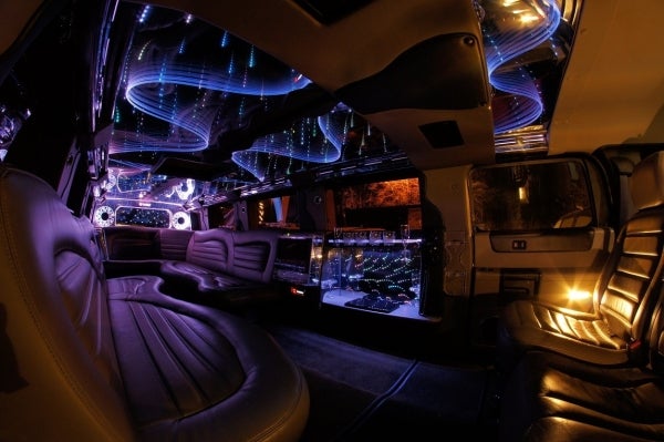 Hummer H2 Münchens längste Stretchlimousine (über 10m), exclusiv nur bei American Limousine Service. – 2