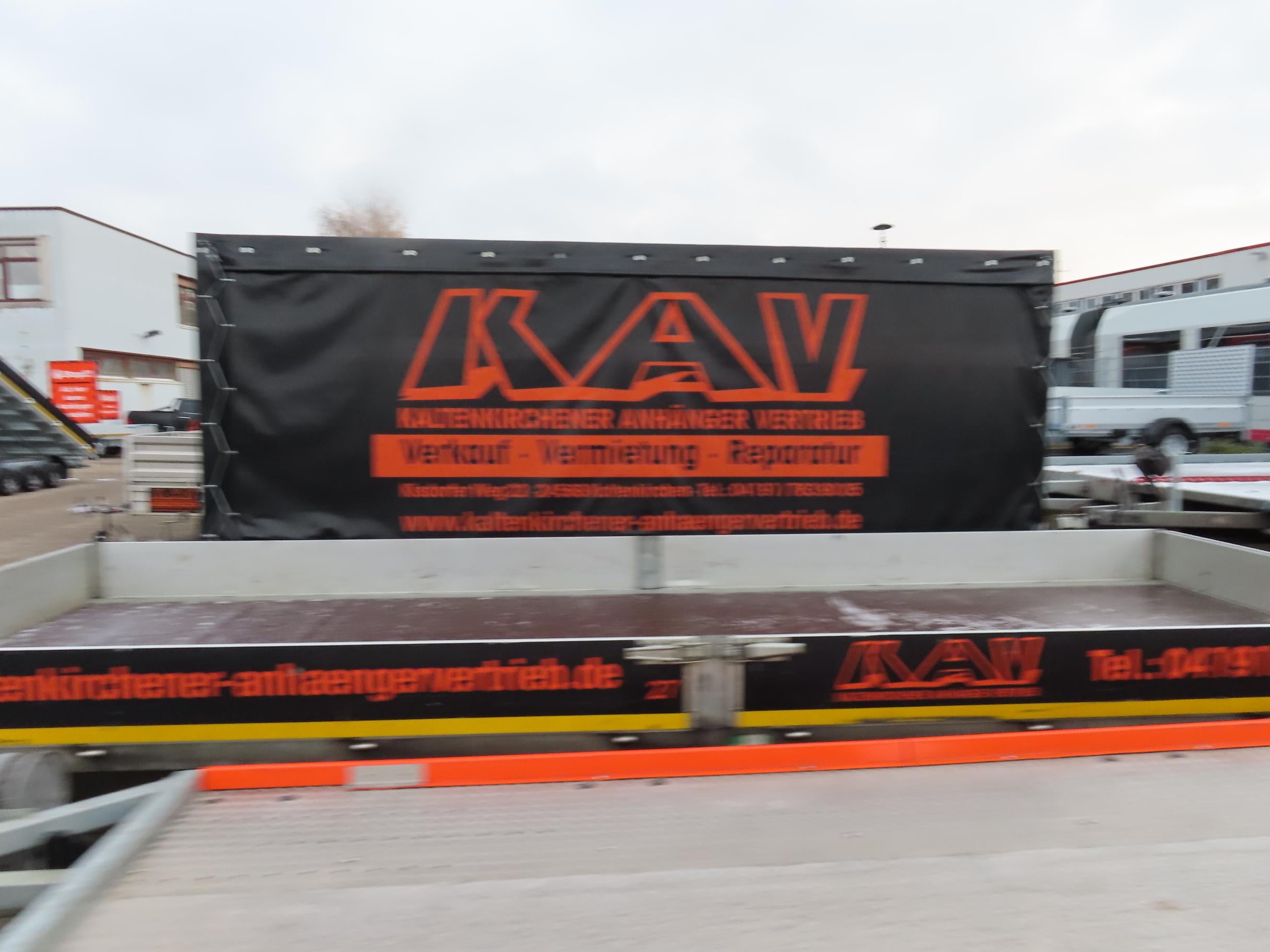 Planen Anhänger 5 m mit Schiebeplanen Anhänger Mieten PKW Anhänger Autotransport Kofferanhänger Motorrad Anhänger Trailer Planen Anhänger Kipper – 3