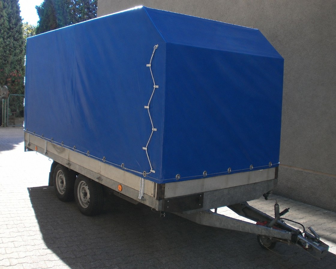Anhänger mit Plane Ladefl. ca. 4 x 1,7 x 1,8 m mieten in Bochum