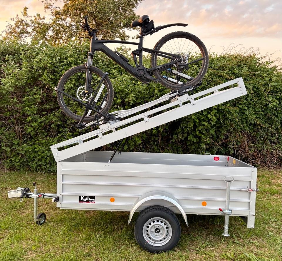 Deckel Anhänger Urlaub 4x Fahrrad 750 kg mieten bei Verleih-OH