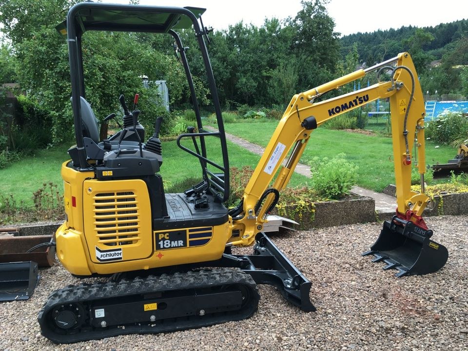 Minibagger Bagger Komatsu PC18 MR 3 mieten bei Baumaschinen-Ziegler