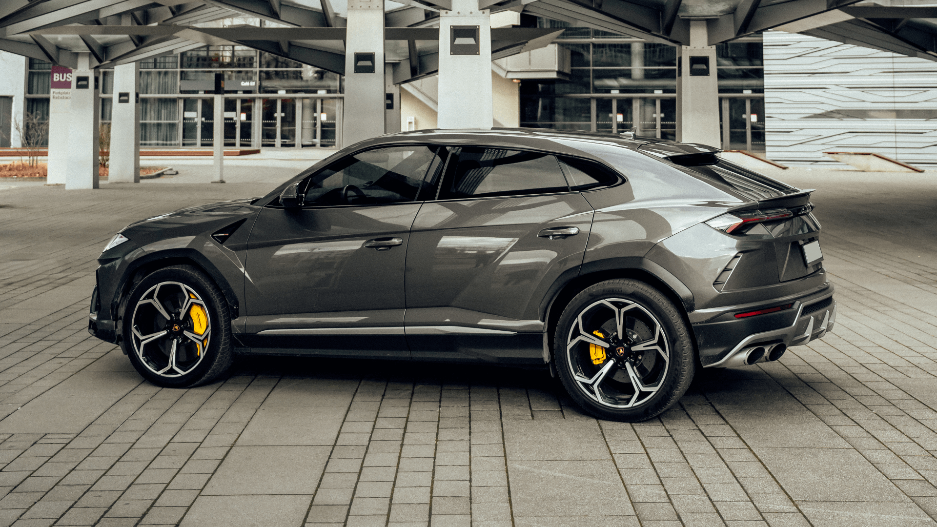 Lamborghini Urus mieten – 2