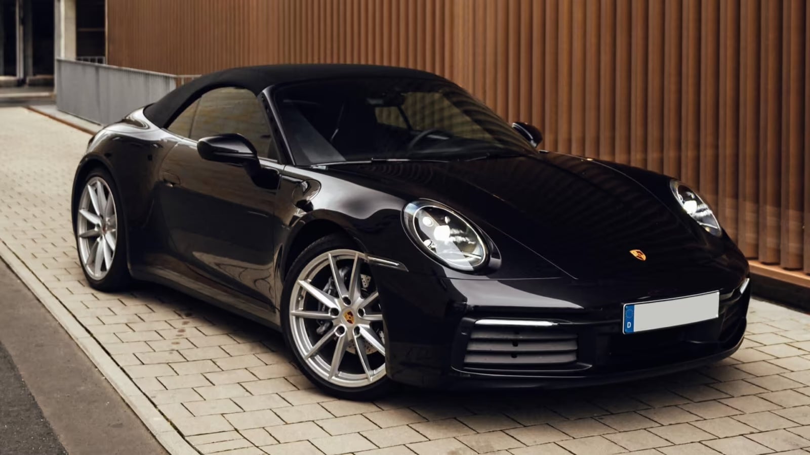 Porsche 911 Carrera Cabrio 992 Cabrio mieten