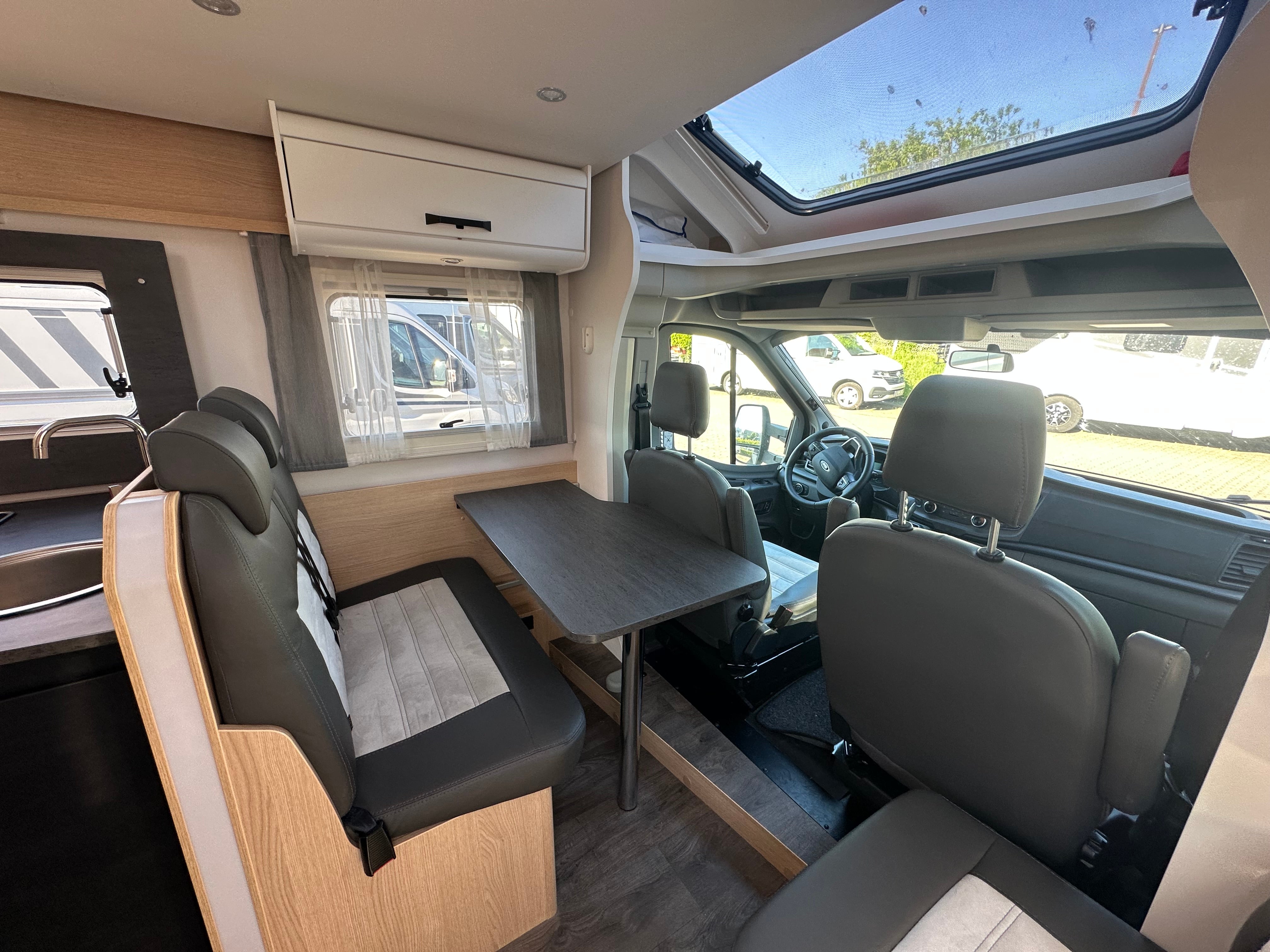 Sunlight T690L mit 4 Schlafplätzen in Bergisch Gladbach – 4