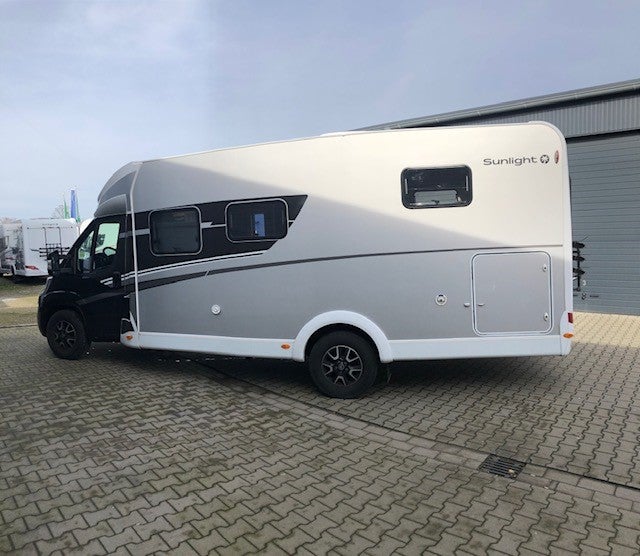 Sunlight T68 NEU mit Stand-Klima & Solar+ Einzelbetten bei Reisemobile Pander – 3