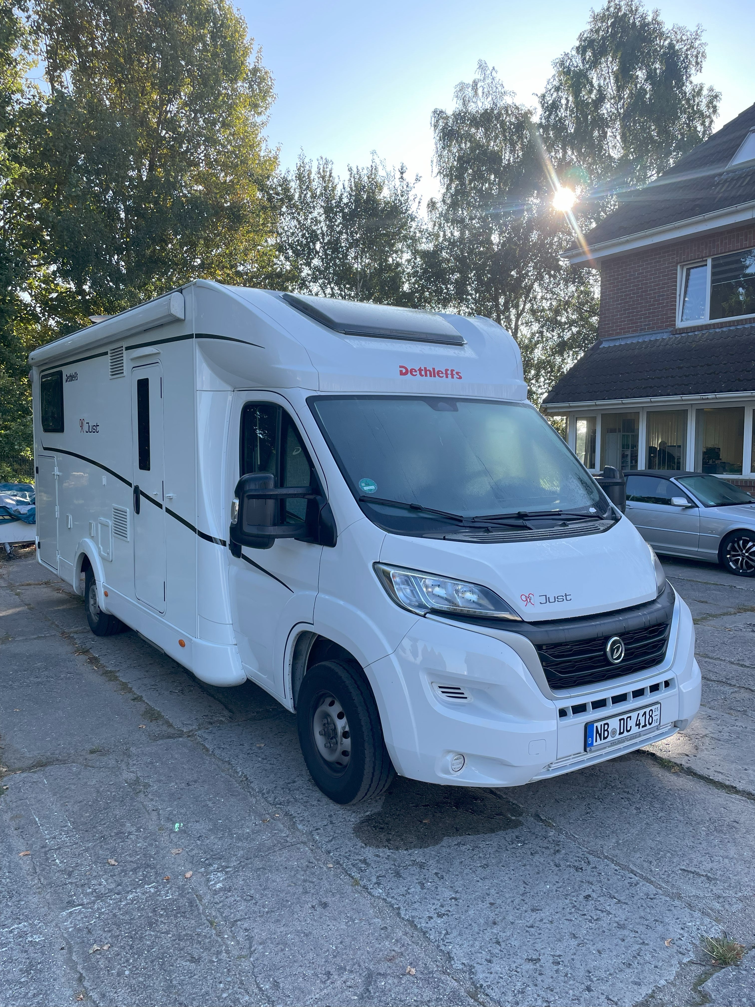 Dethleffs T7052 EB - Wohnmobil für 4 Pers. – 2