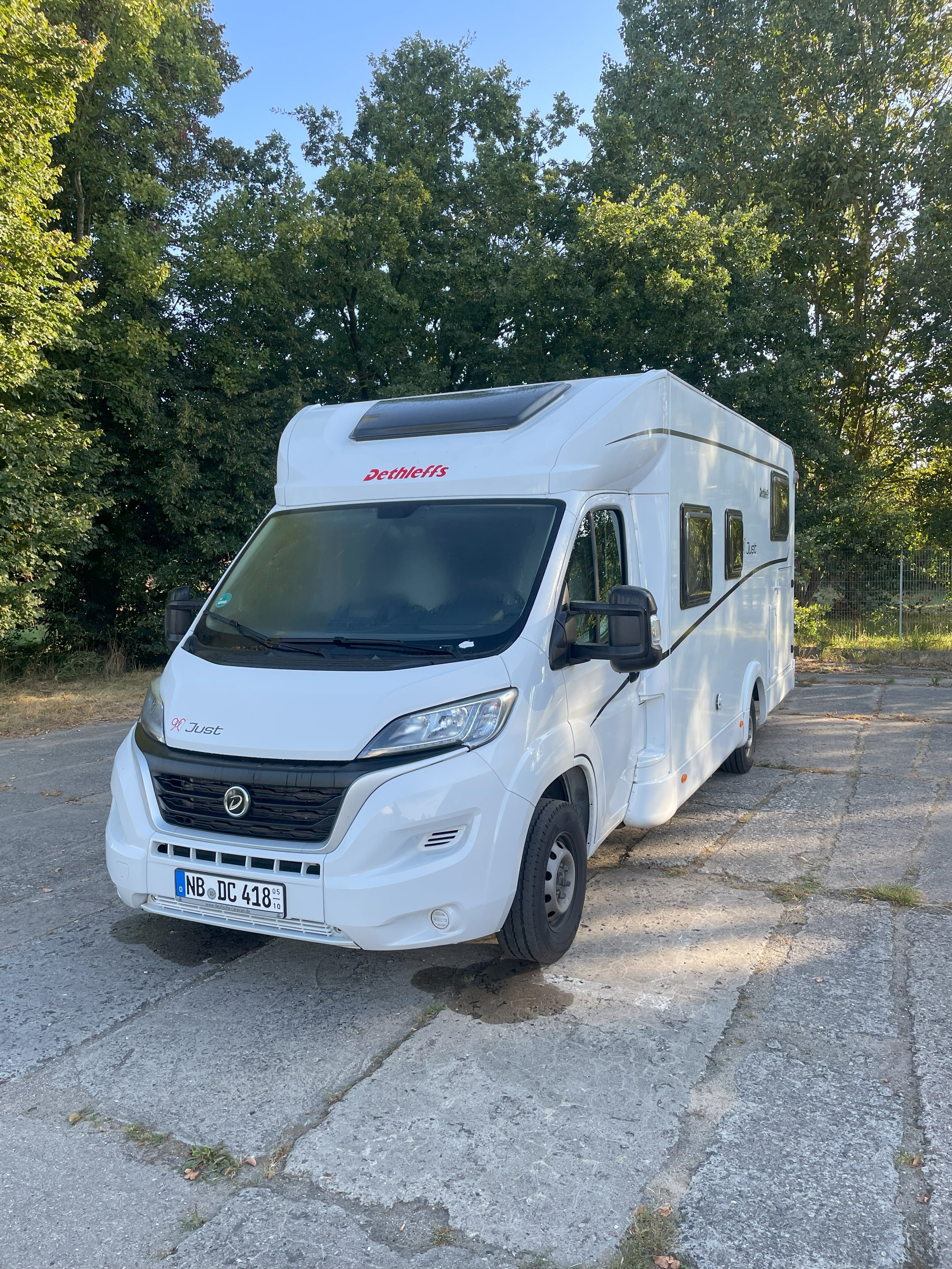 Dethleffs T7052 EB - Wohnmobil für 4 Pers.