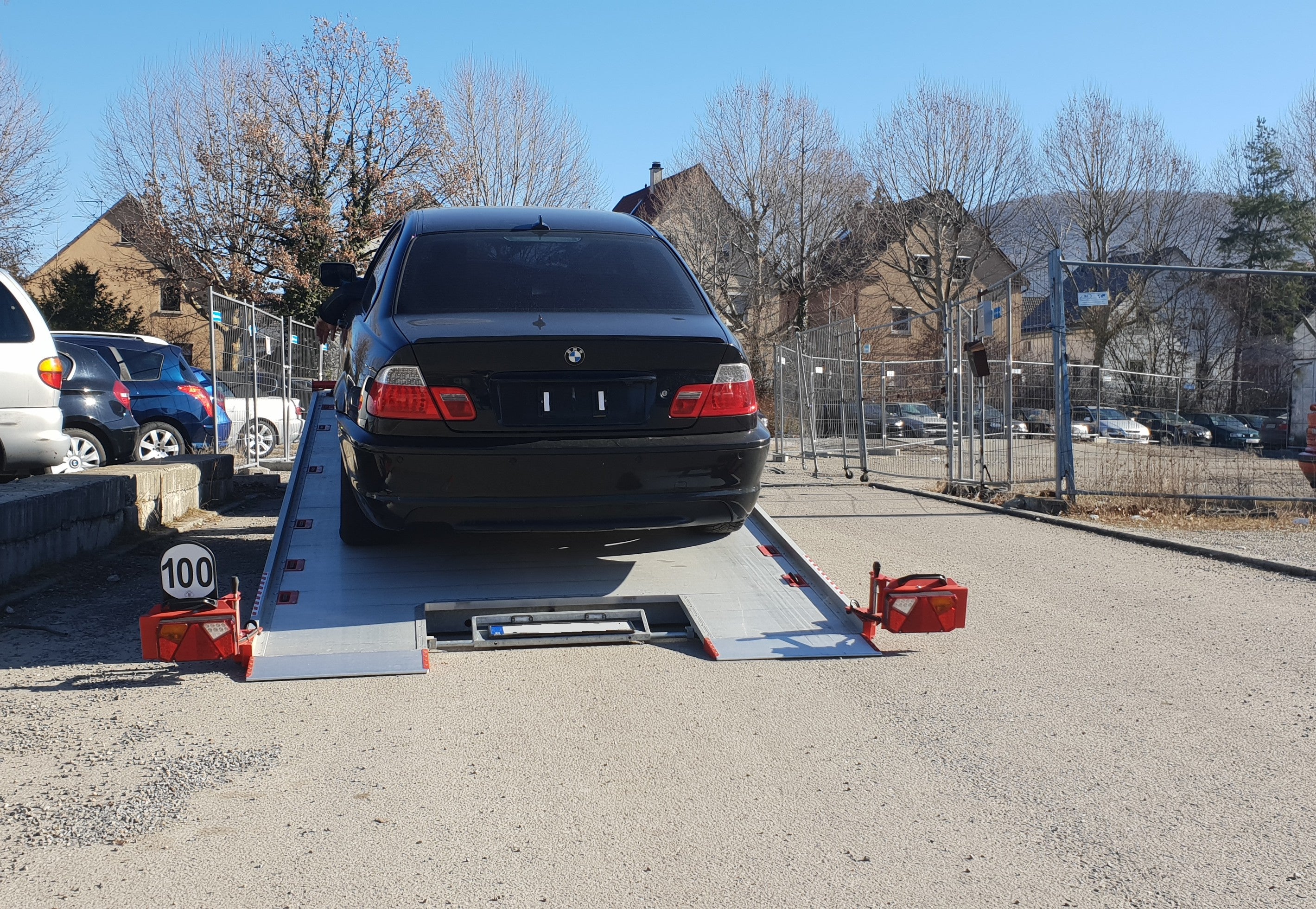 Spezial hochwertige Autotransport Anhänger, Autotransporter kippbar mit Seilwinde 3,0t Blitzlader, 100 km/h Zulassung mieten Vermietung – 4