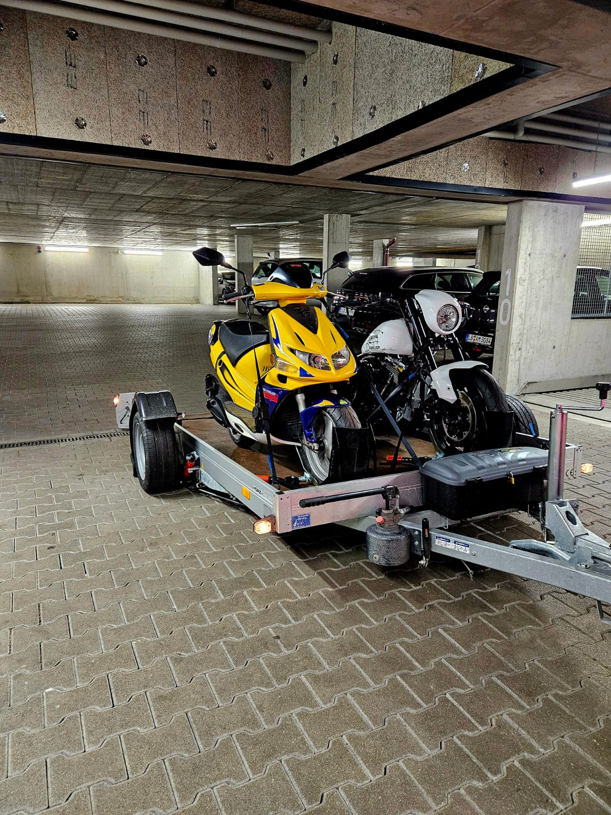 Absenkanhänger, Motorradanhänger, für 1 bis 3 Motorräder mieten Vermietung – 3