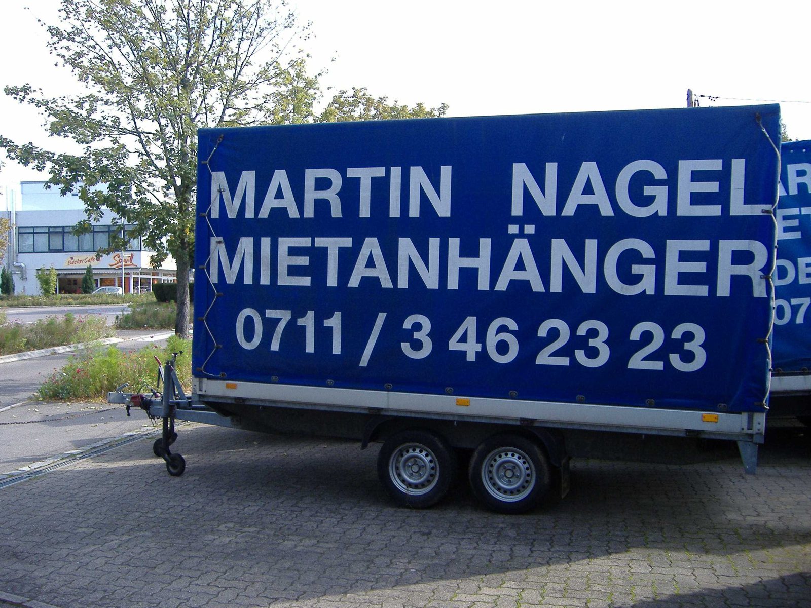 Anhänger HT2000 mieten in Denkendorf – Plananhänger 2-achsig, 200 cm Innenhöhe, 2000 kg