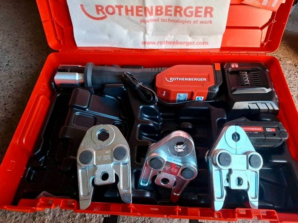 Presszange Pressmaschine Rothenberger Akku mieten in Hungen – 2
