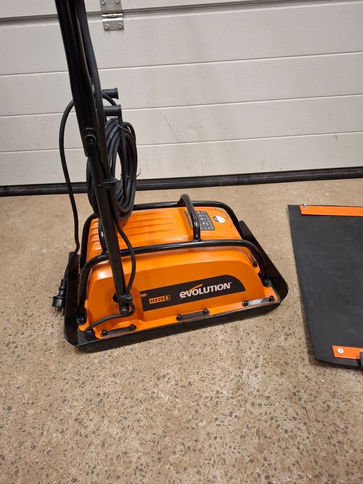 Rüttelplatte Verdichter Elektro 26kg mieten bei Geräteverleih Schubert – 2