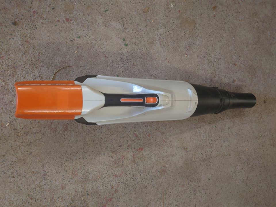 Laubbläser Stihl BGA 85 Akku mieten bei Geräteverleih Schubert – 2
