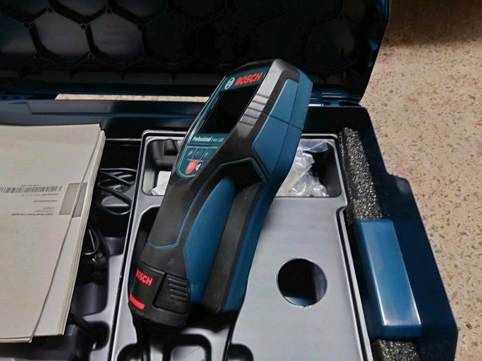 Bosch Ortungsgerät D tect 120 Professional mieten in Hungen – 2