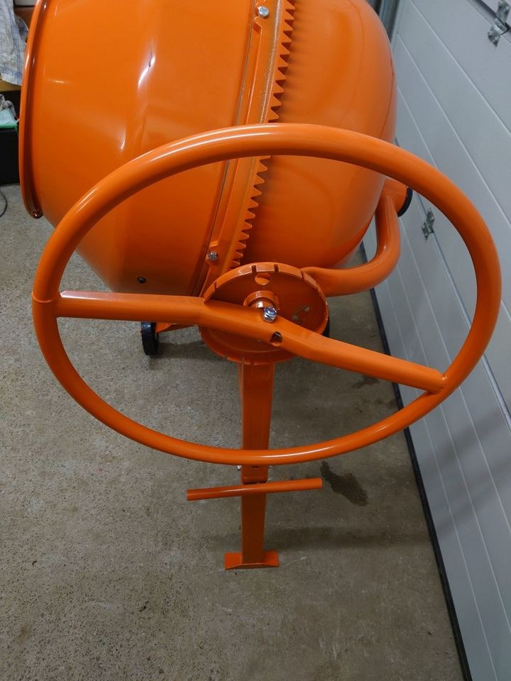 Betonmischer Mischer Atika Altrad klappbar mieten in Hungen – 3