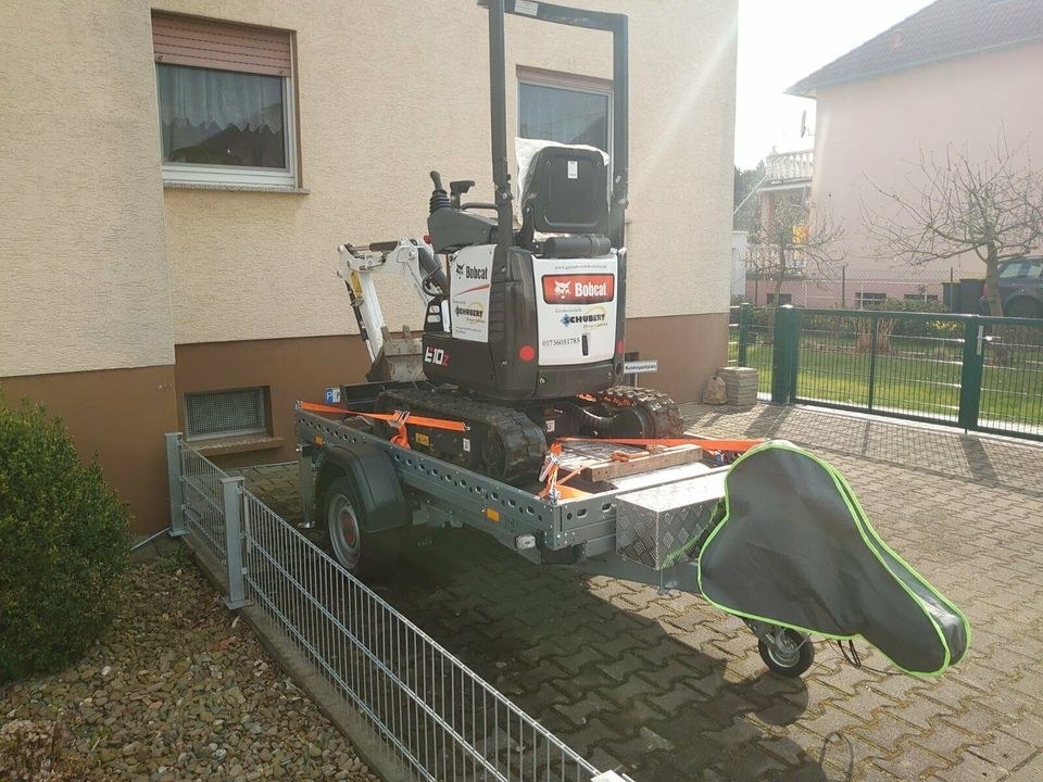 Bagger Bobcat E10Z E19 Minibagger Anhänger mieten in Hungen – 2