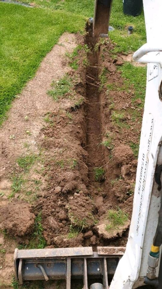 Baggerlöffel Kabellöffel Drainagelöffel MS01 mieten in Hungen – 2