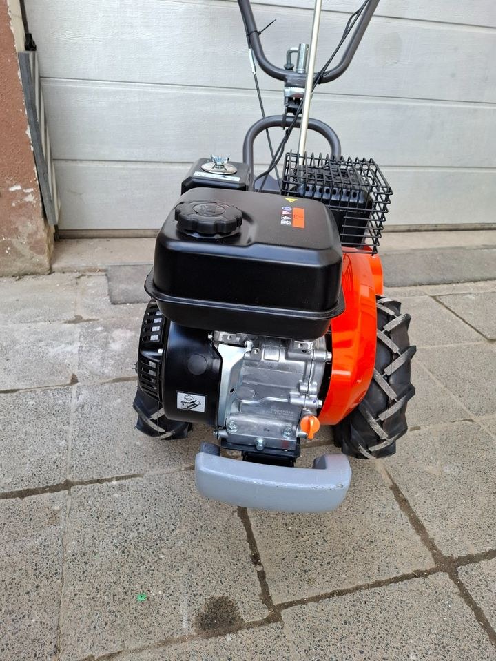Husqvarna Motorfräse Gartenfräse Benzinfräse mieten in Hungen – 4