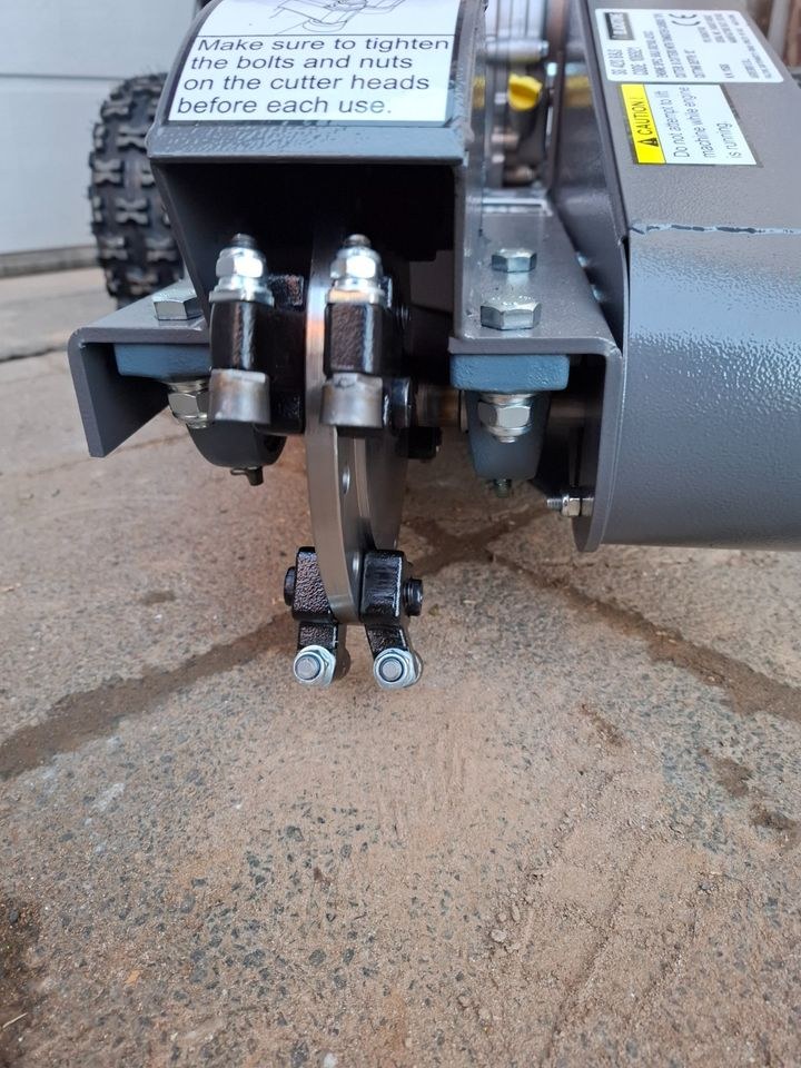 Wurzelfräse Stubbenfräse Baumstumpffräse mieten in Hungen – 2